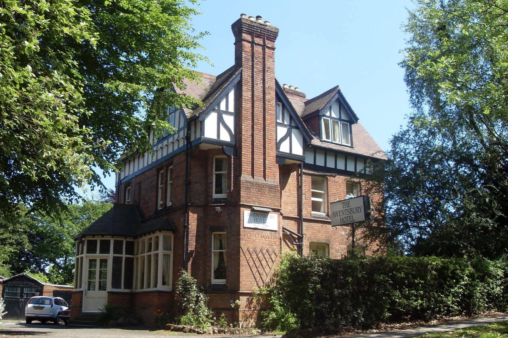 Awentsbury Hotel Near Birmingham University Exterior photo